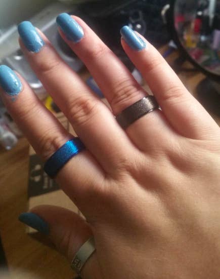 Alextina best sale spinner ring