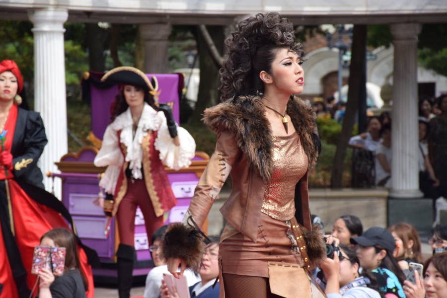 ディズニーシーに ヴィランズの手下 たちが帰ってきた かっこいい 可愛すぎて尊い