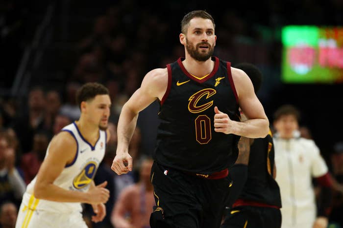 Cavaliers Player Kevin Love is the New Face of Banana Republic
