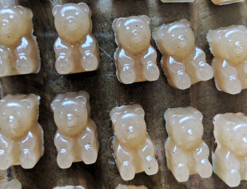 人生に嫌気がさして 大量のグミベア をつくった話