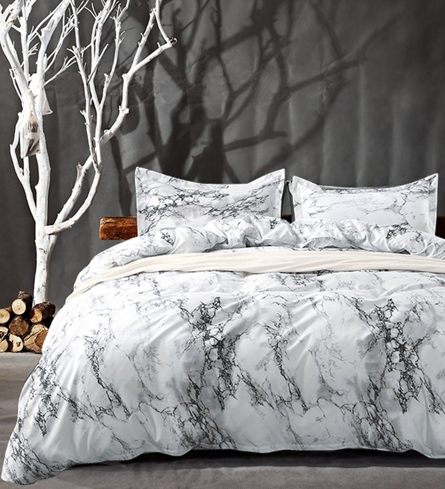 the white and grey marble duvet set