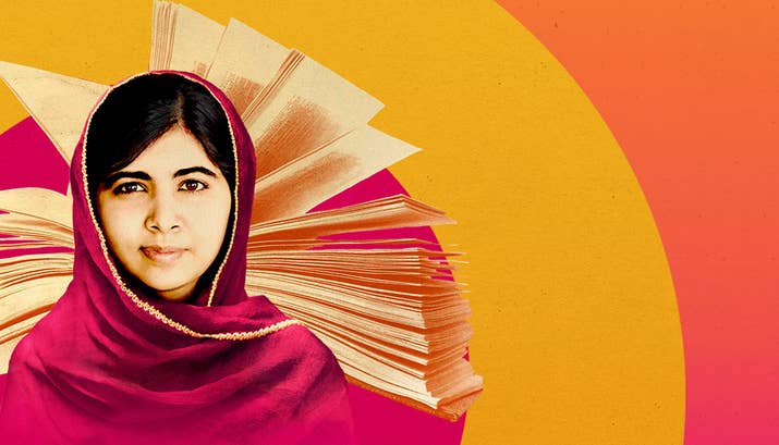 En octubre de 2012, Malala fue víctima de un atentado que casi acabó con su vida. La única razón para recibir tanto odio fue su activismo en favor de la escolarización de las niñas en Pakistán. Este emocionante documental nos cuenta la poderosa historia de la activista Malala Yousafzai desde su niñez hasta su incansable lucha por los derechos de las mujeres.