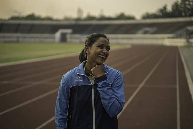 &quot;El sitio de las mujeres es la casa, no el polideportivo&quot;. Deepika Kumari no pensaba igual y, a pesar de haber nacido en la pobreza en un lugar de la India rural donde las mujeres no cuentan con grandes aspiraciones ni derechos suficientes, consiguió convertirse en la arquera número uno del mundo con tan solo 18 años.