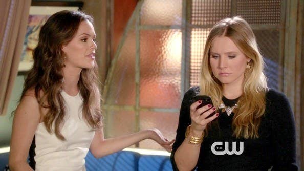 Kristen Bell Read Trump Tweets As The Narrator Of Gossip Girl And Dan Humphrey Is Shaking