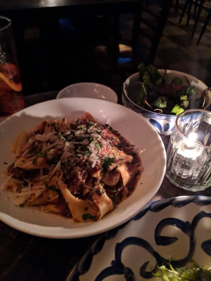 The Pappardelle at Dante is excellent, too. The hamdmade pasta, with its chewy texture, is prepared in rich wild boar ragu made with pomodoro and red wine. The pasta is served with generous amount of parmigiano on top.