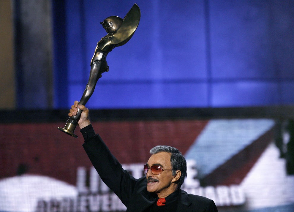 These Photos Show The Life And Stardom Of Burt Reynolds