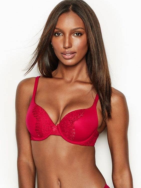 25 Of The Best Places To Buy Bras For Big Boobs