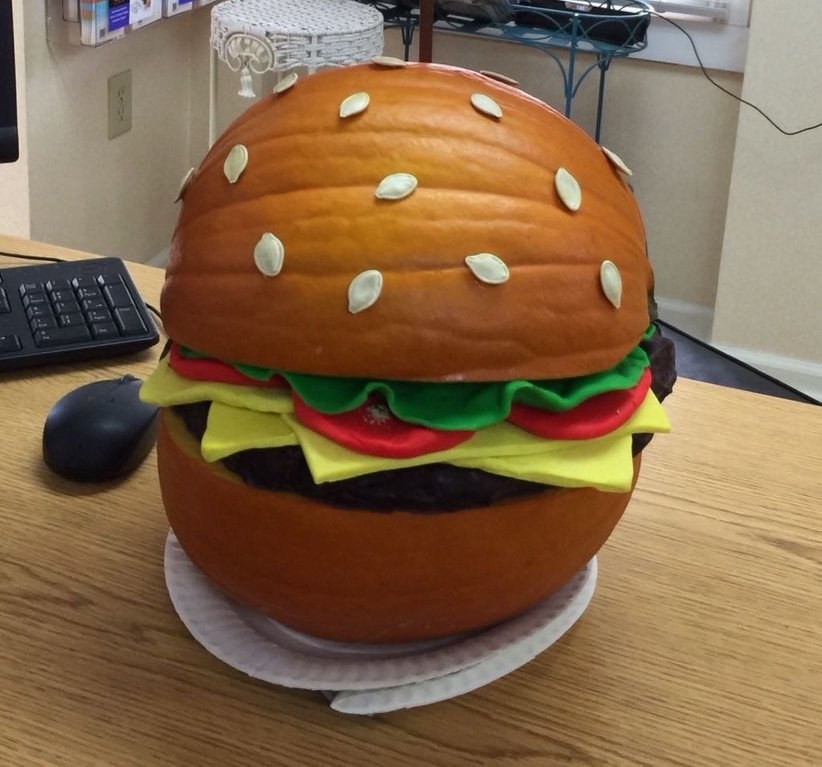 15 Really Magnificent Pumpkin Carvings That'll Impress You Or Make You LOL