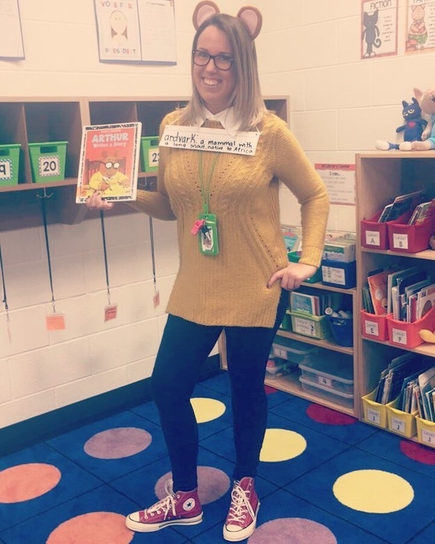 25 Creative Halloween Costumes Only Book Nerds Will Appreciate