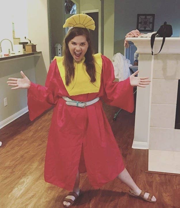 35 Last Minute Costumes You Can Totally Make The Day Before