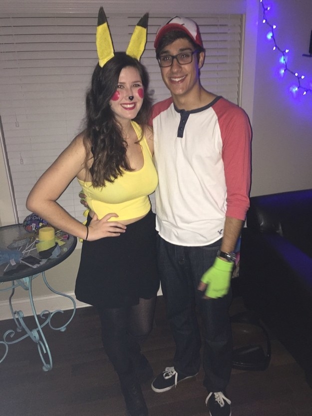 37 Couples Halloween Costumes That Are Actually Cute, And Not Annoying