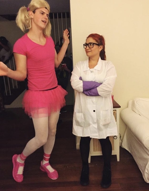 37 Couples Halloween Costumes That Are Actually Cute, And Not Annoying