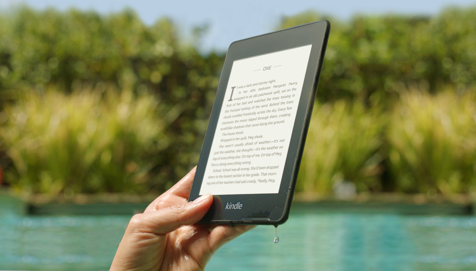 Kindle Paperwhite 2021 Review: The Kindle Paperwhite Finally  Converted Me to E-Readers