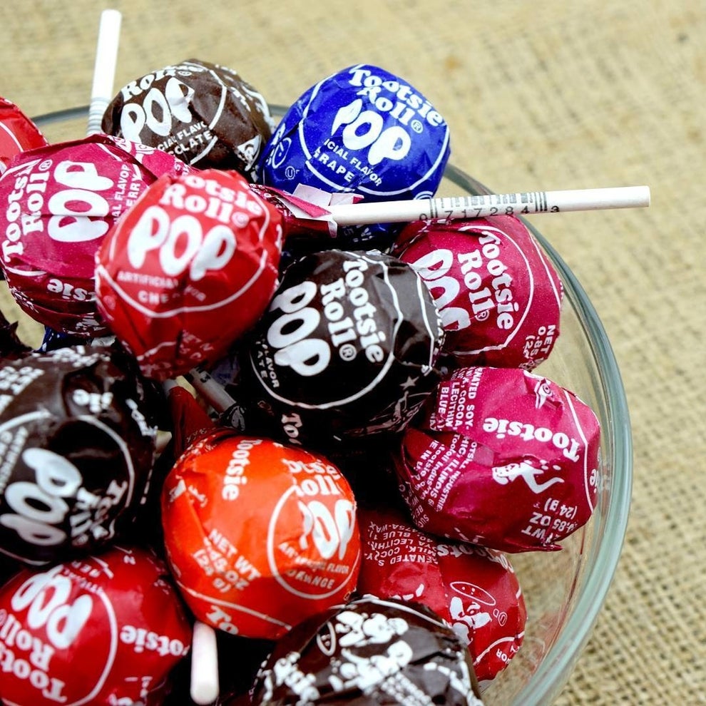 20 Bags Of Candy To Buy In Bulk For Halloween 20 Bags Of Candy To Buy In Bulk For Halloween