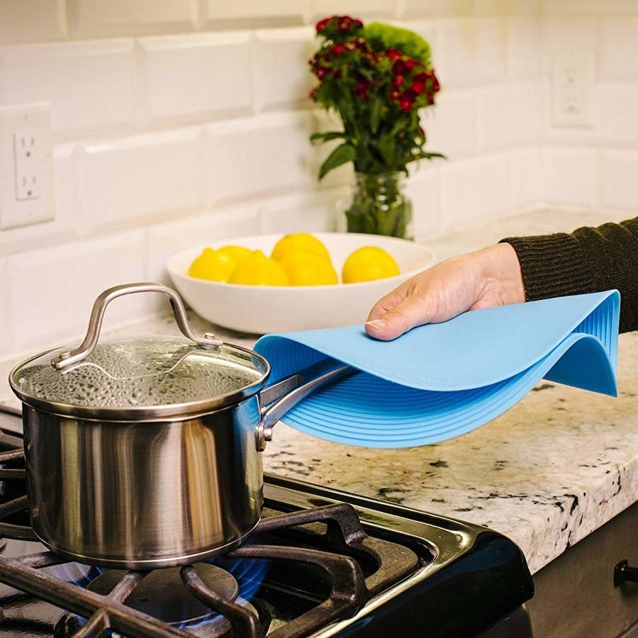 Walfos 12 10 Inch Silicone Microwave Mats, Microwave Splatter Cover for  Food, Silicone Trivet, Pot Holders for Kitchen, Non-Slip Heat Resistant