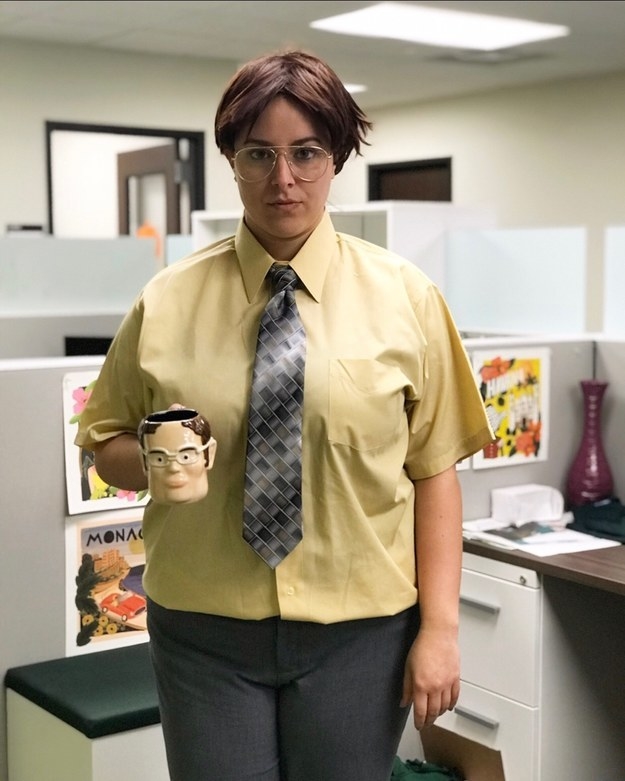 29 Extremely Creative TV Halloween Costumes