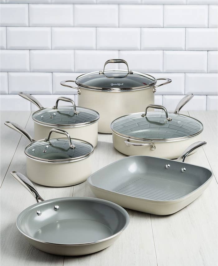 This Beautiful Cookware Set Makes Me Feel Like A Grown-Ass Adult