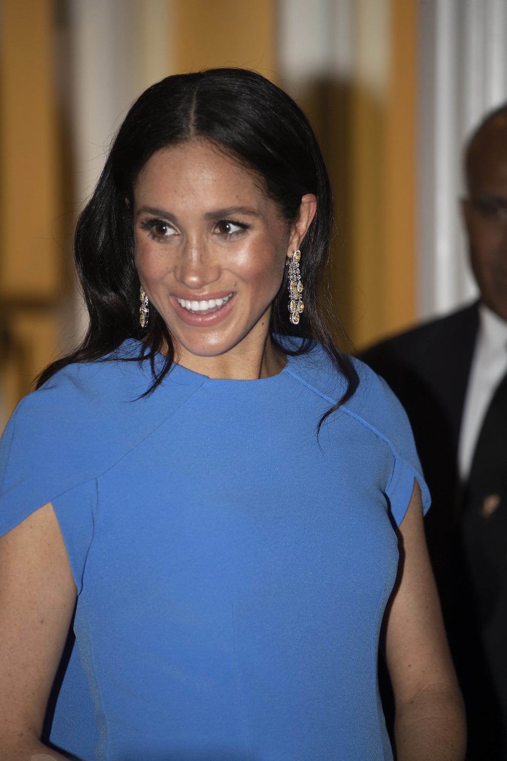 Meghan Markle Is Definitely Pregnant And Wore A Ball Gown And Diamonds ...