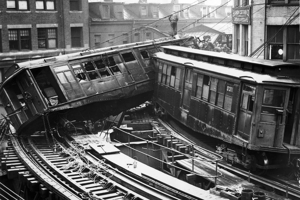 19 Unbelievable Pictures From The Early Years Of The NYC Subway