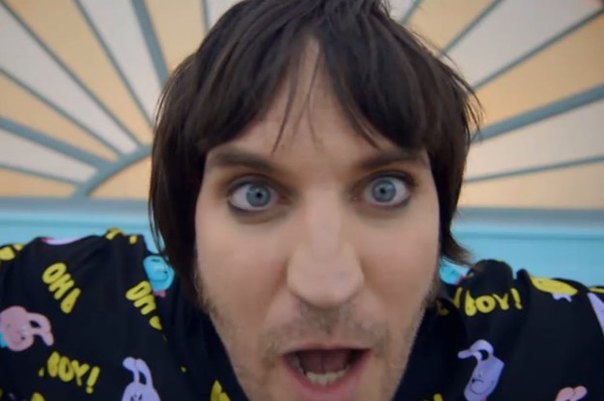 Bake Off viewers mourn the loss of Noel Fielding's 'goth' hair