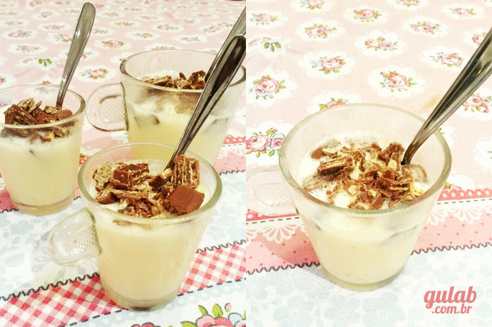 Vamos elevar o pavê a outro nível? Quando você estiver com dinheiro sobrando para comprar alguns kit kats, aproveita e compra também sorvete, leite condensado, creme de leite e gelatina. Aí você mistura tudo nas proporções corretas e faz essa maravilha chamada pavê de Kit Kat. Saiba como fazer aqui.