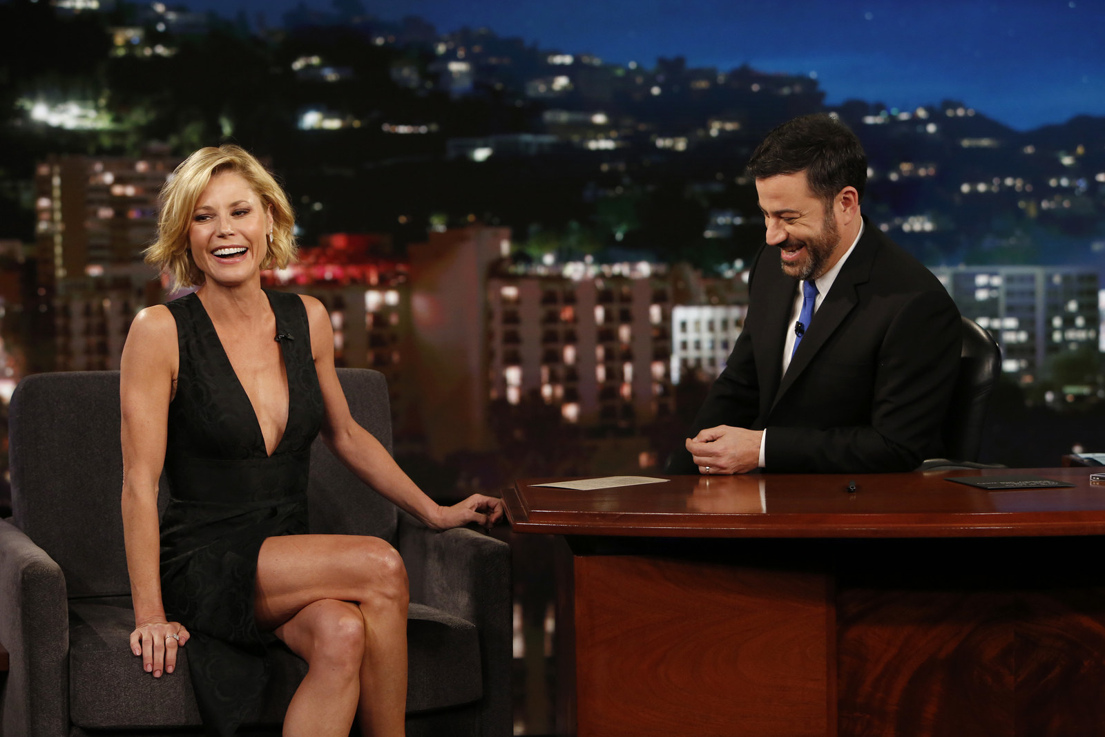 Julie Bowen Pantyhose