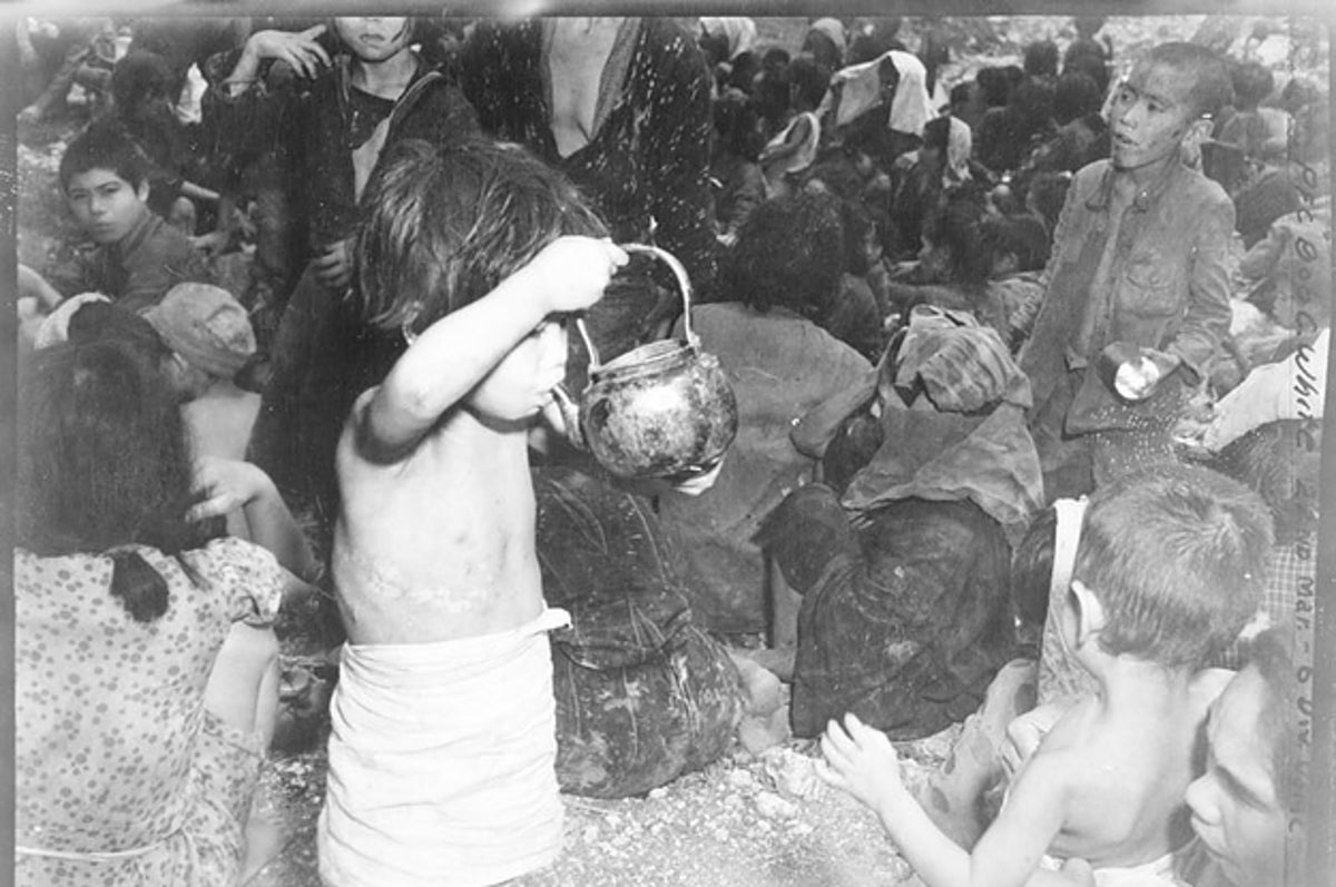 あのにおいが忘れられない いまだ戦災孤児を苦しめるptsd 沖縄戦被害者の告白 あのにおいが忘れられない いまだ戦災孤児を苦しめるptsd 沖縄戦被害者の告白