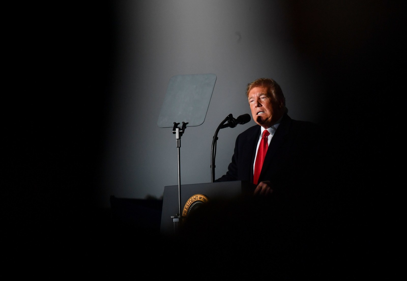 Trump’s Midterms Closing Argument: Be Afraid