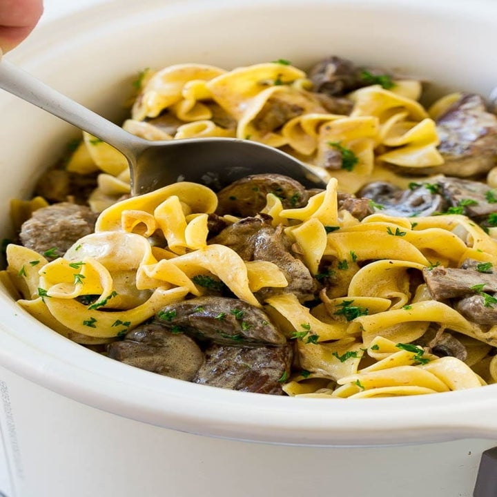 16 Crock Pot Pasta Recipes That Actually Taste Amazing
