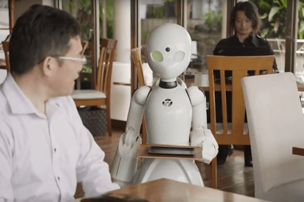 分身ロボット で重度障がい者が接客するカフェ アニメ イヴの時間