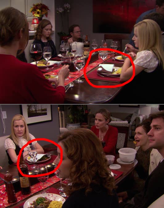 33 Tiny Details You Definitely Never Noticed In Friends, The Office,  And Parks And Rec