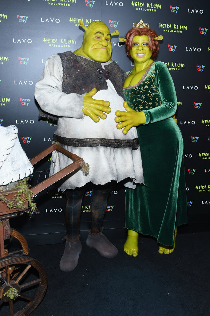 Heidi Klum And Her Boyfriend Raged As Fiona And Shrek For Halloween