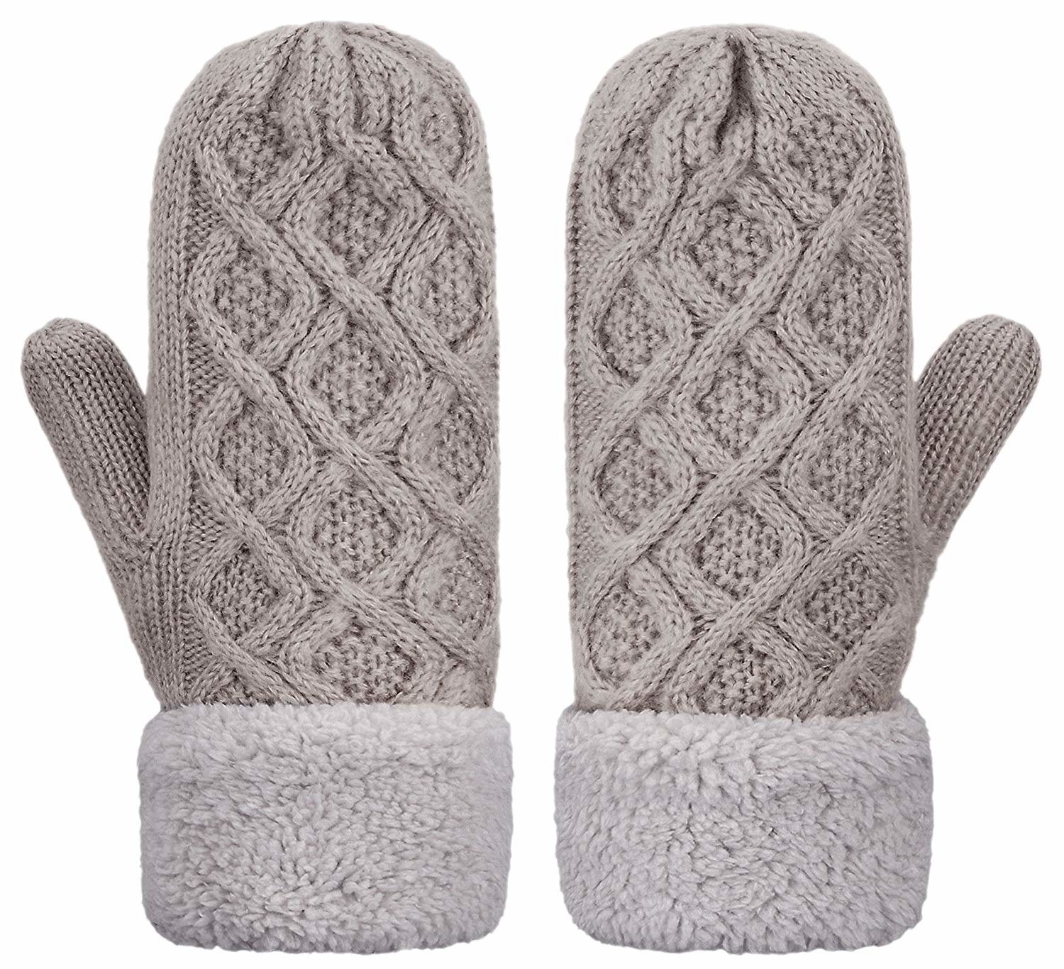 17 Of The Best Mittens You Can Get On Amazon In 2018