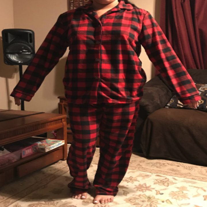 another reviewer in red and black pajamas