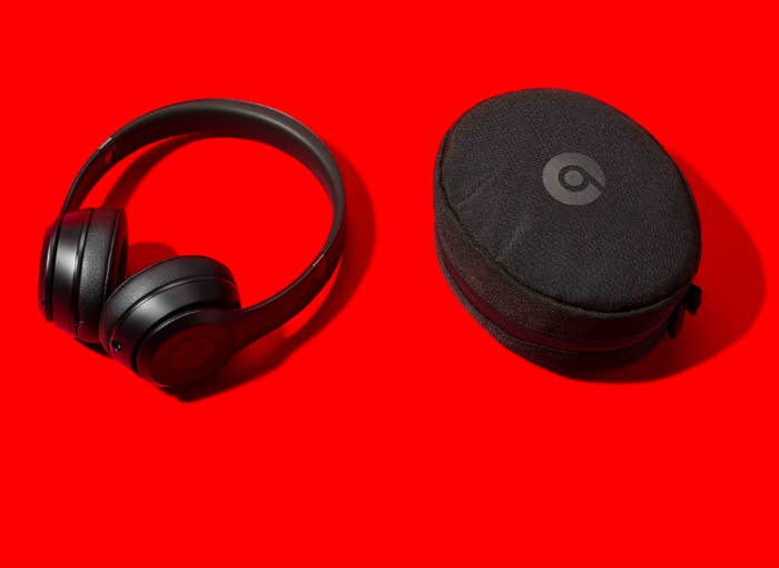 Tech gifts for cheap teenage guys 2018