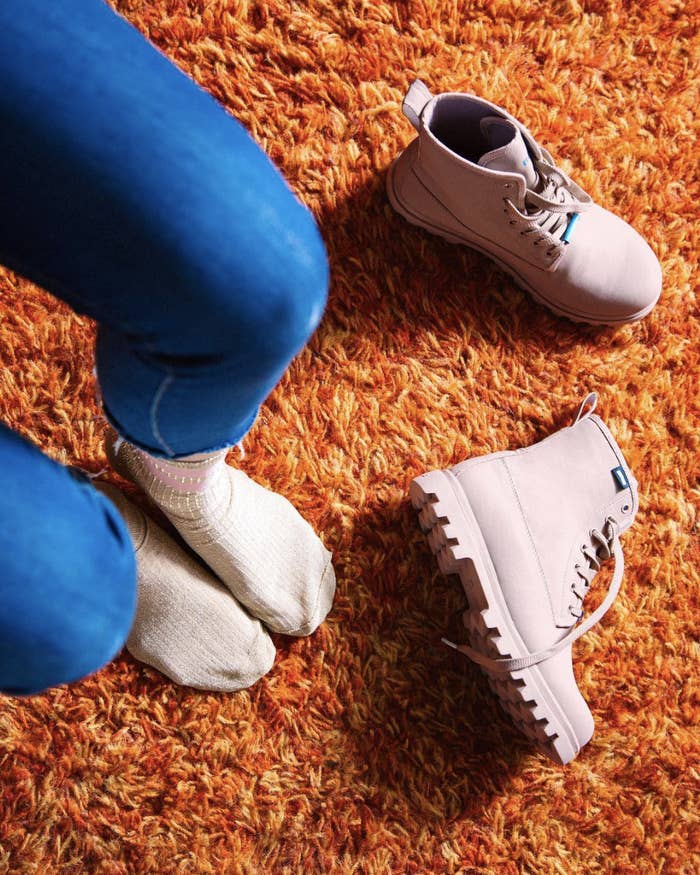 30 Winter Boots That Ll Actually Keep Your Feet Warm