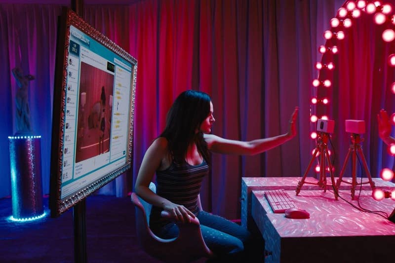 La producción la comparten con otras dos compañÃas: Gunpowder & Sky y Divide/Conquer.