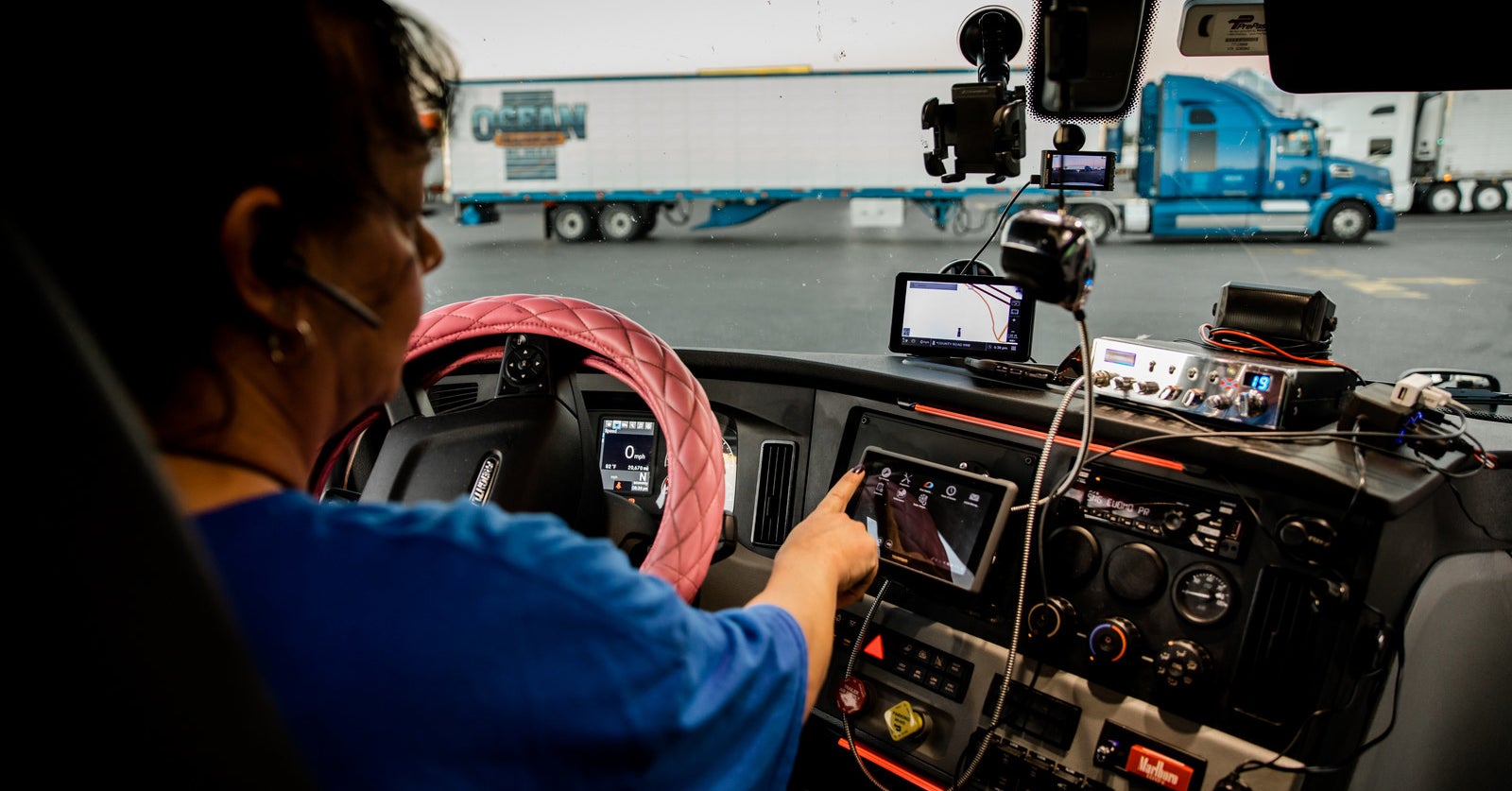 トランスジェンダー女性がトラック運転手の仕事を選ぶ理由
