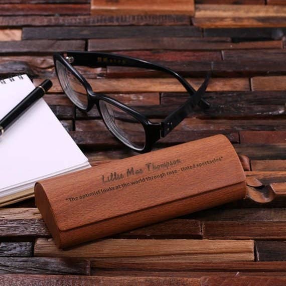 17 Actually good gifts for glasses wearers