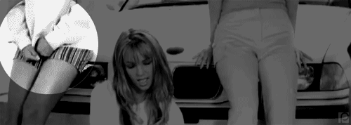 The most iconic "vagina scratch" of the late '90s