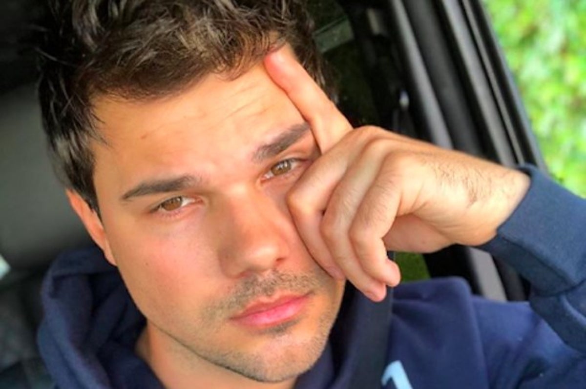 Taylor Lautner's "Twilight" Anniversary Post Is Low-Key Hilarious