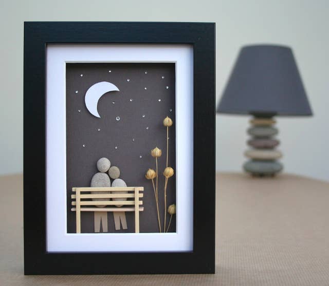 Gifts For Couple - 25 Best Gifts For Couples In 2021 Couple Gift Ideas For Christmas : The personalized frame will have the names of the couple and the wedding date printed on it as well.