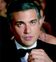 "Honestamente, me gusta mucho Rogelio, es taaan dramático y siempre me hace reír. Al mismo tiempo es un muy buen esposo, padre y abuelo. ¿Cómo no amarlo?"—brittvanderkroon
