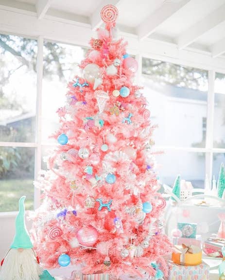 39 Aesthetically Pleasing Christmas Trees That Ll Make You Say Goals Tree christmas christmas tree aesthetic tree aesthetic high definition picture christmas trees festivals stars colored balls background design. 39 aesthetically pleasing christmas