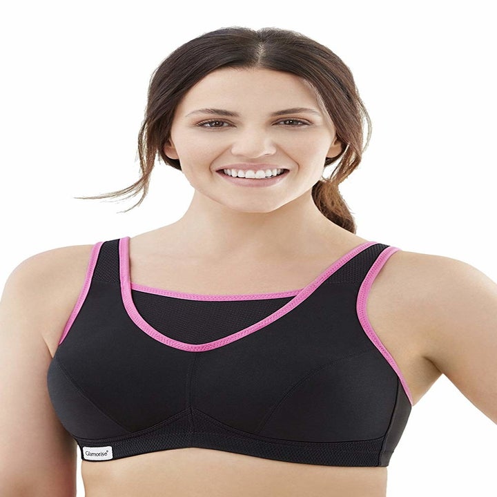 This TopRated Sports Bra Is Perfect For People With Big Boobs