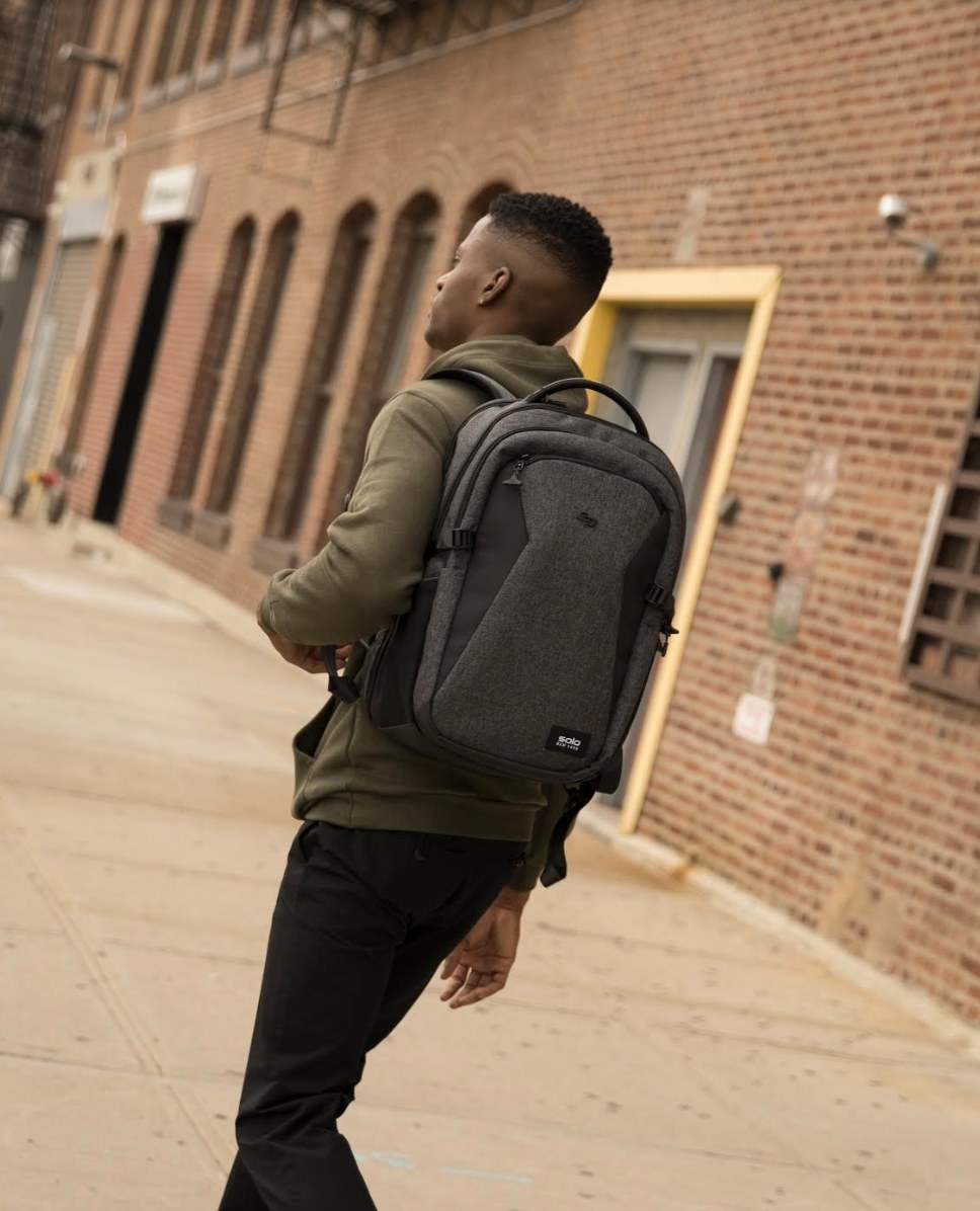 Experience smoother travel with this lightweight, TSA checkpoint friendly backpack from SOLO New York. As part of the new Nomad Collection, which features sleek grey and black tones that are perfect for the frequent traveler always heading from one meeting and airport to the next, the Unbound Backpack offers a full zip, opening to lay flat so there is no need to take your laptop out for most airport screening.