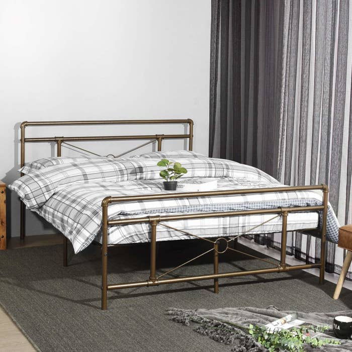 21 Bed Frames That Only Look, How To Attach Antique Headboard Metal Frame