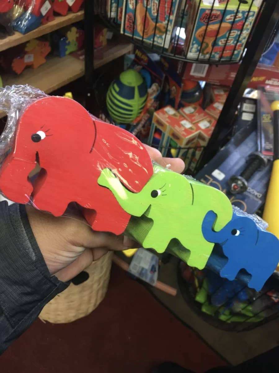 海外で売ってるおもちゃがngすぎて思わず拍手 なんだけど