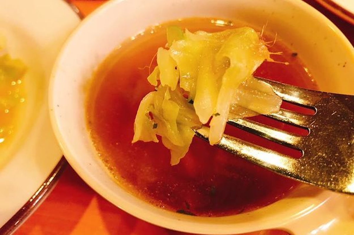 サイゼリヤのランチスープを300倍美味しくする小ワザ