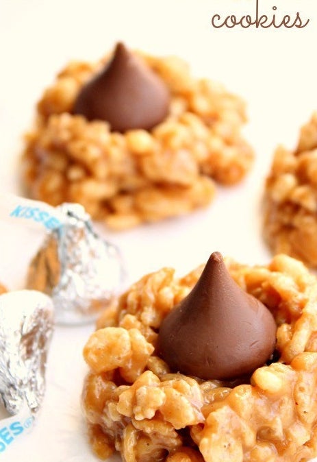 15 Easy, No-Bake Cookie Recipes For The Holidays